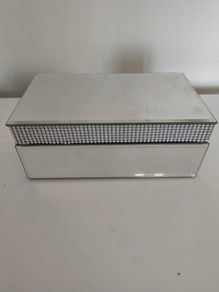 Jewellery box