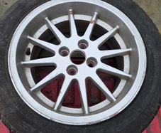 BMW E30 spare 15" alloy