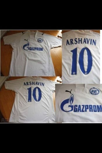Zenit St Petersburg home Arshavin jersey