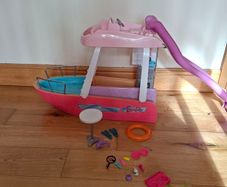 Barbie Dream Boat