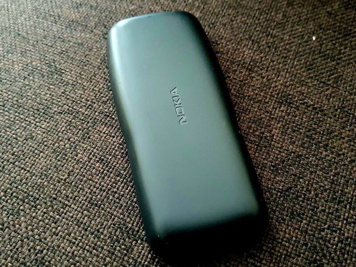 Nokia 105 (Dual SIM) - Needs Battery - Includes Charger