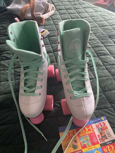 skates