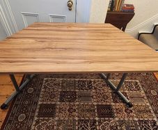 Folding work desk