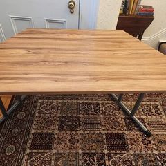 Folding work desk