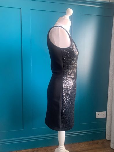 Black sequin dress. BNWT. Size M