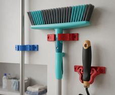 Broom holder