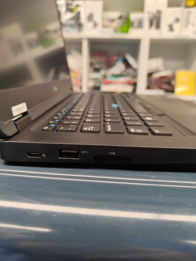 Dell Latitude 5490 14" Laptop Core i5-8350U 8GB RAM 256GB SSD Windows 11 Pro.