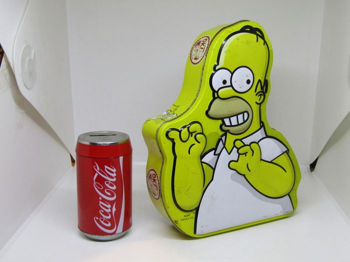 The Simpsons Homer Simpson YELLOW Fun Tin Case Empty Biscuit Tin 2003-04