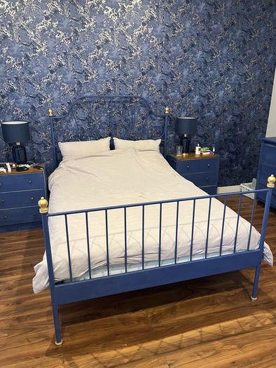 Double bed frame