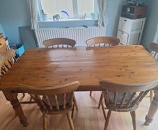 Solid pine table and 6 chairs