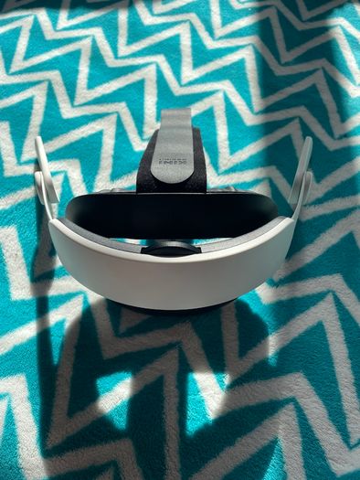 Oculus quest 2 VR with kiwi elite strap