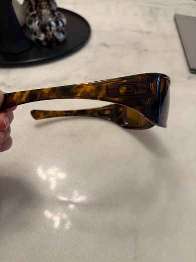 Oakley Hijinx Sunglasses - Tortoise