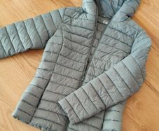 Women's lightweight jacket
