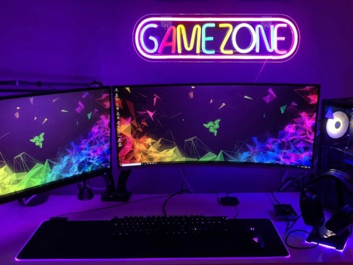 Game Zone Neon Signs Gamer LED Neon Light Gaming Zone Neon Sign for Game Room Decor,Play Area, Man Cave,Pub, Gift for Teens, Friends, Boys (FREE POSTAGE)