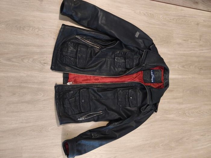 Superdry leather jacket size XL