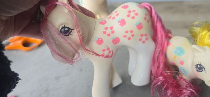 Apple Delight Family Loving Families  Daddy Mammy Sister Daughter HK Hong Kong Version MLP G1 My Little Pony