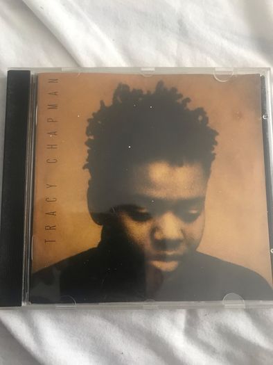Original Vintage  1988 Tracy Chapman CD NOT a re-mastered copy original 1988