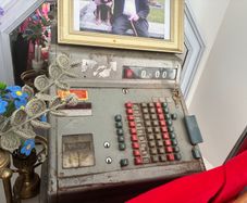 vintage cash register