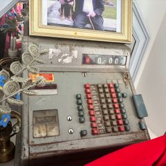 vintage cash register