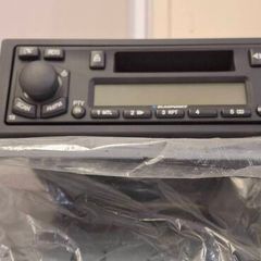 Car radio, as new