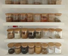 19 glass jars with sealing bamboo lid