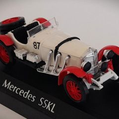Diecast Model Mercedes-Benz SSKL - Collectable Solido Age D'Or 1:43