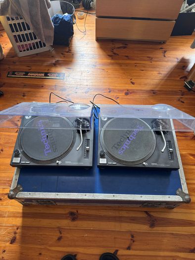 Technics SL1200 MK3
