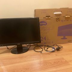 Benq GW2455 monitor - mint condition, D-Sub (VGA) to USB C adapter and cable included