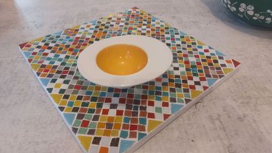 Cute Whimsical and Collectable Fried Egg Shaped Small Ceramic Serving Dish from the Beach Party Collection by the High Quality German Firm Villeroy and Boch, 2005/6, Mint Condition