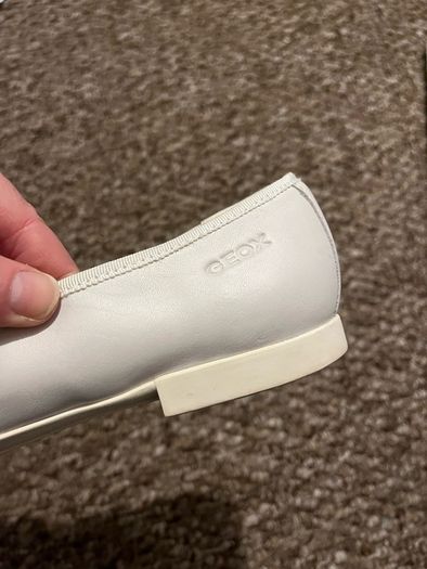 Geox Italian white shoes (size 4)