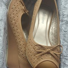 ladies Shoes