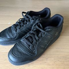 Adidas UK10.5