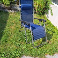 sun lounger