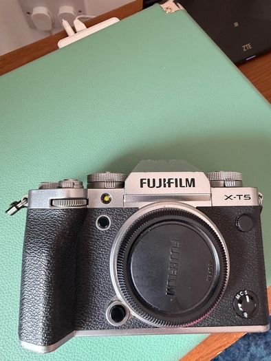 Fujifilm xt-5