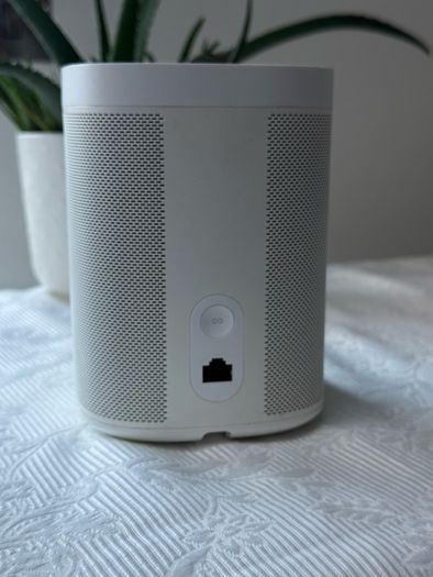 Sonos One wireless speaker in white