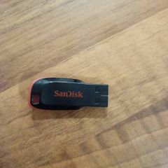 retro SanDisk USB stick for ps1 mini