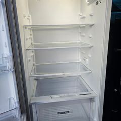 whirlpool integrated fridge freezer