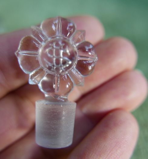 Antique 1800s Societe Hygienique Paris France Perfume Bottle. In Perfect Condition.