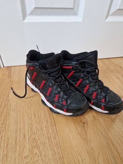 basketball FILA trainers size 4uk