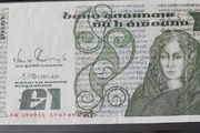 Irish pound note Queen Meadb