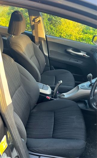 Toyota Auris for parts
