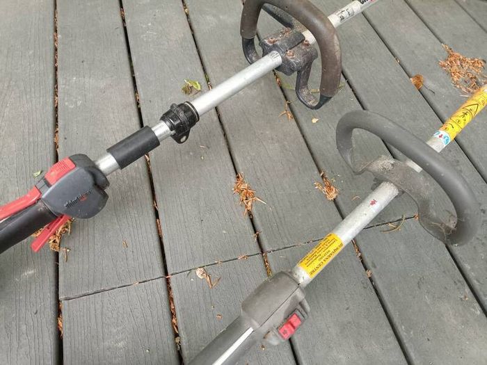2 old strimmers