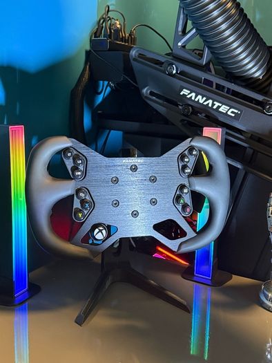 Fanatec GT3 endurance wheel on Clubsport hub