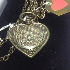 Locket
