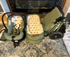 Pram and Car Seat - Cosatto System Full Set