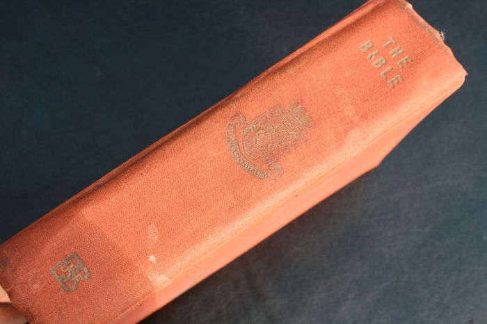 Vintage 1956 THE BIBLE AUTHORIZED Version, Rare Illustrated Bible, Fourth Impression Hard Cover, British & Foreign Bible Society, London