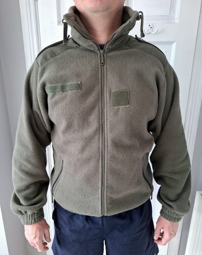 Army khaki green  Fleece. French Army Surplus. Size L