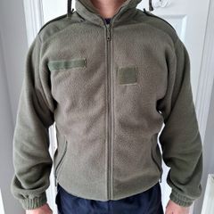 Army khaki green  Fleece. French Army Surplus. Size L