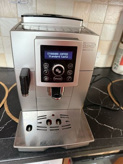 DeLonghi cappuccino coffee machine