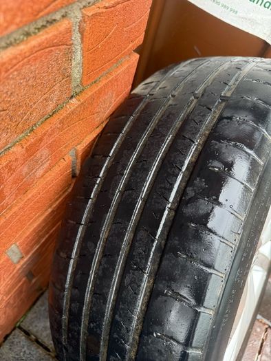 Alloys VW Golf Highline model 205/55/16 5x112